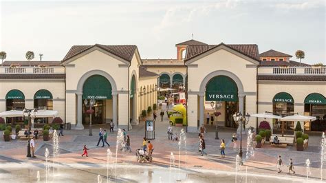 serravalle fendi|Boutique FENDI Serravalle Designer Outlet Serravalle Scrivia.